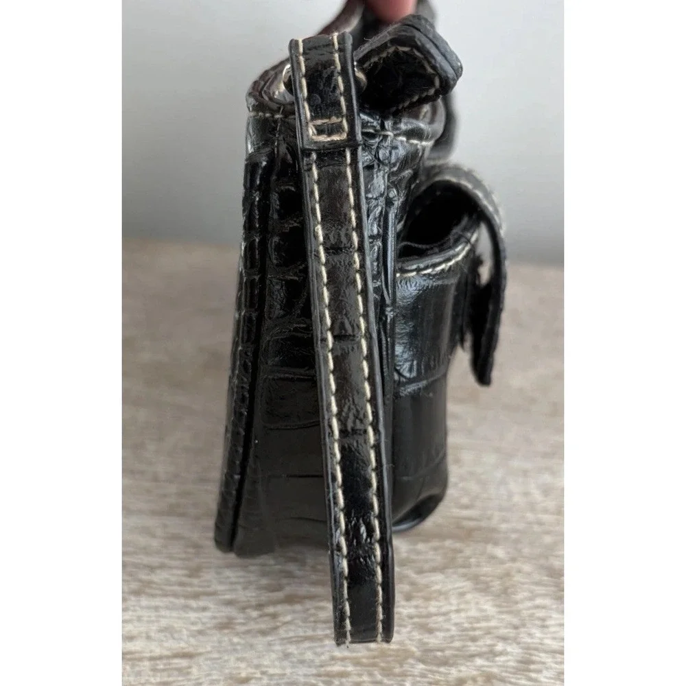 Women's Black Faux Crocodile Wristlet Wallet w/ Organization Makeup Accessories